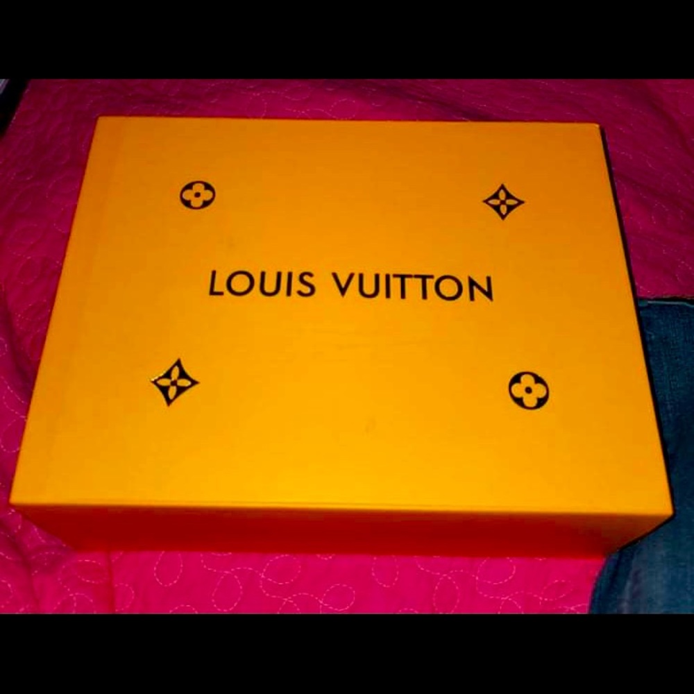 Louis Vuitton Dauphine